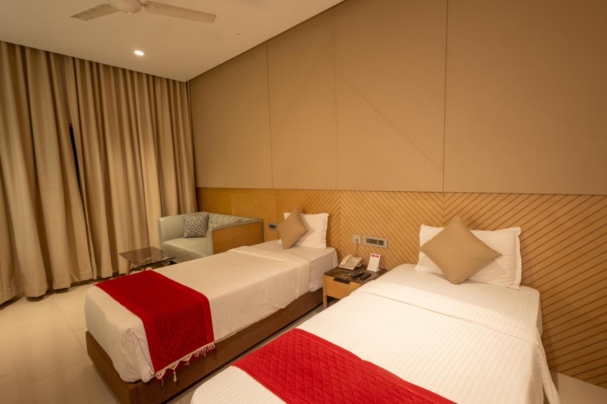 דינדיגול Hotel Parsons Court מראה חיצוני תמונה
