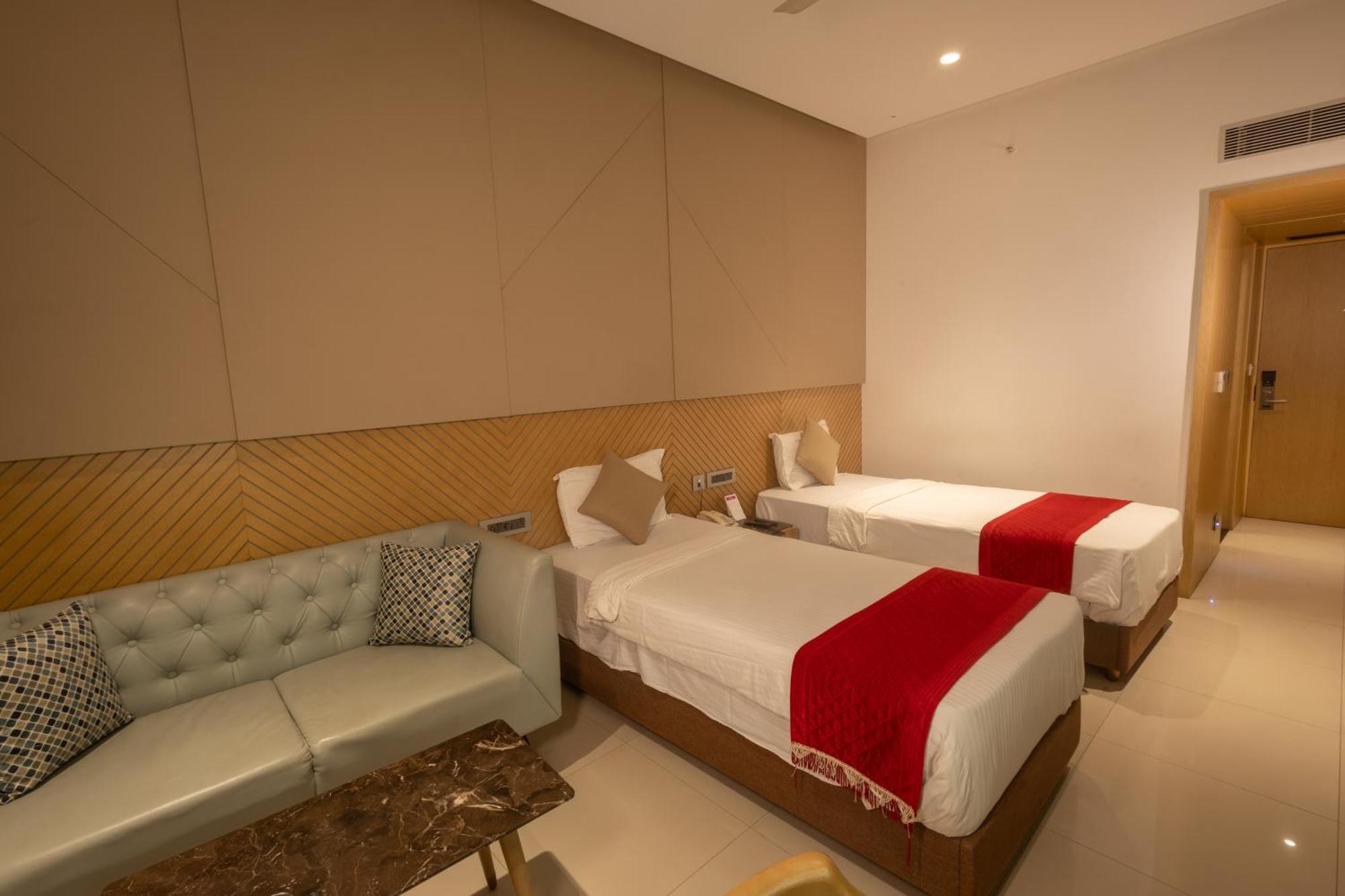 דינדיגול Hotel Parsons Court מראה חיצוני תמונה
