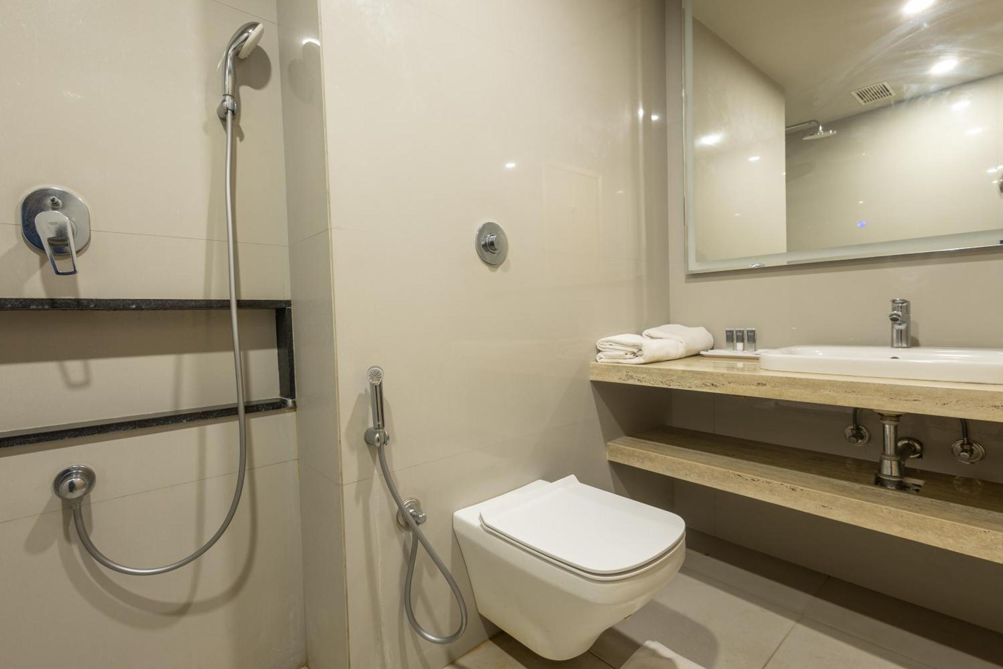 דינדיגול Hotel Parsons Court מראה חיצוני תמונה