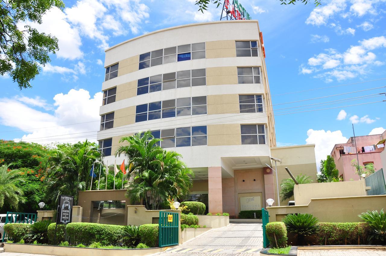 דינדיגול Hotel Parsons Court מראה חיצוני תמונה